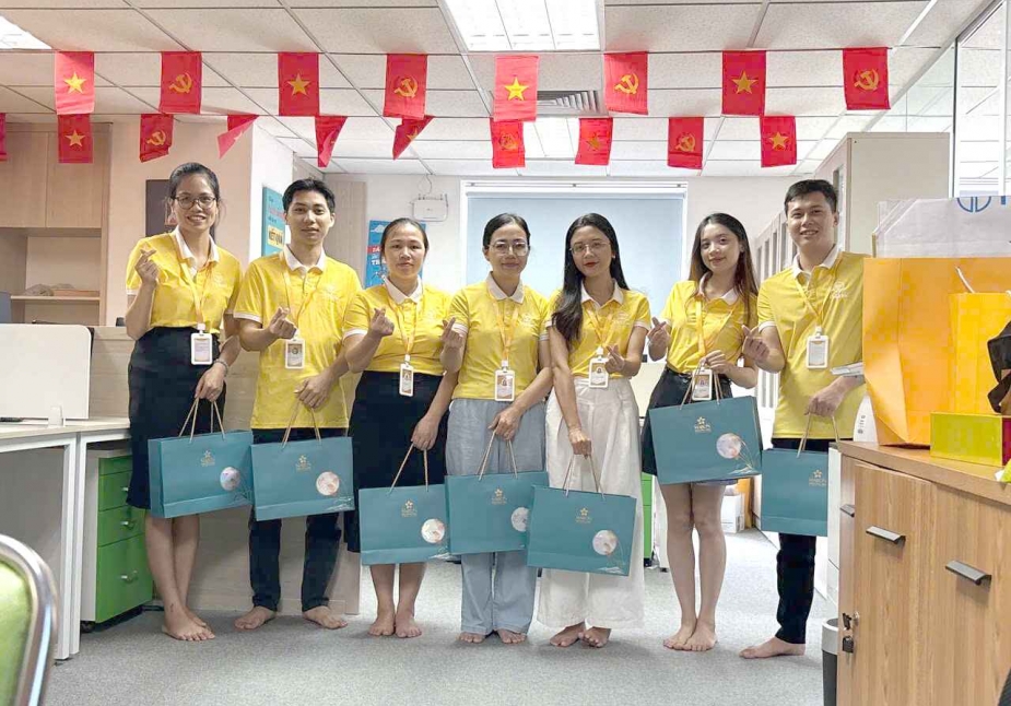 Trung Thu 2025 – Gắn Kết Yêu Thương, Lan Tỏa Niềm Vui Tại TVONE Việt Nam